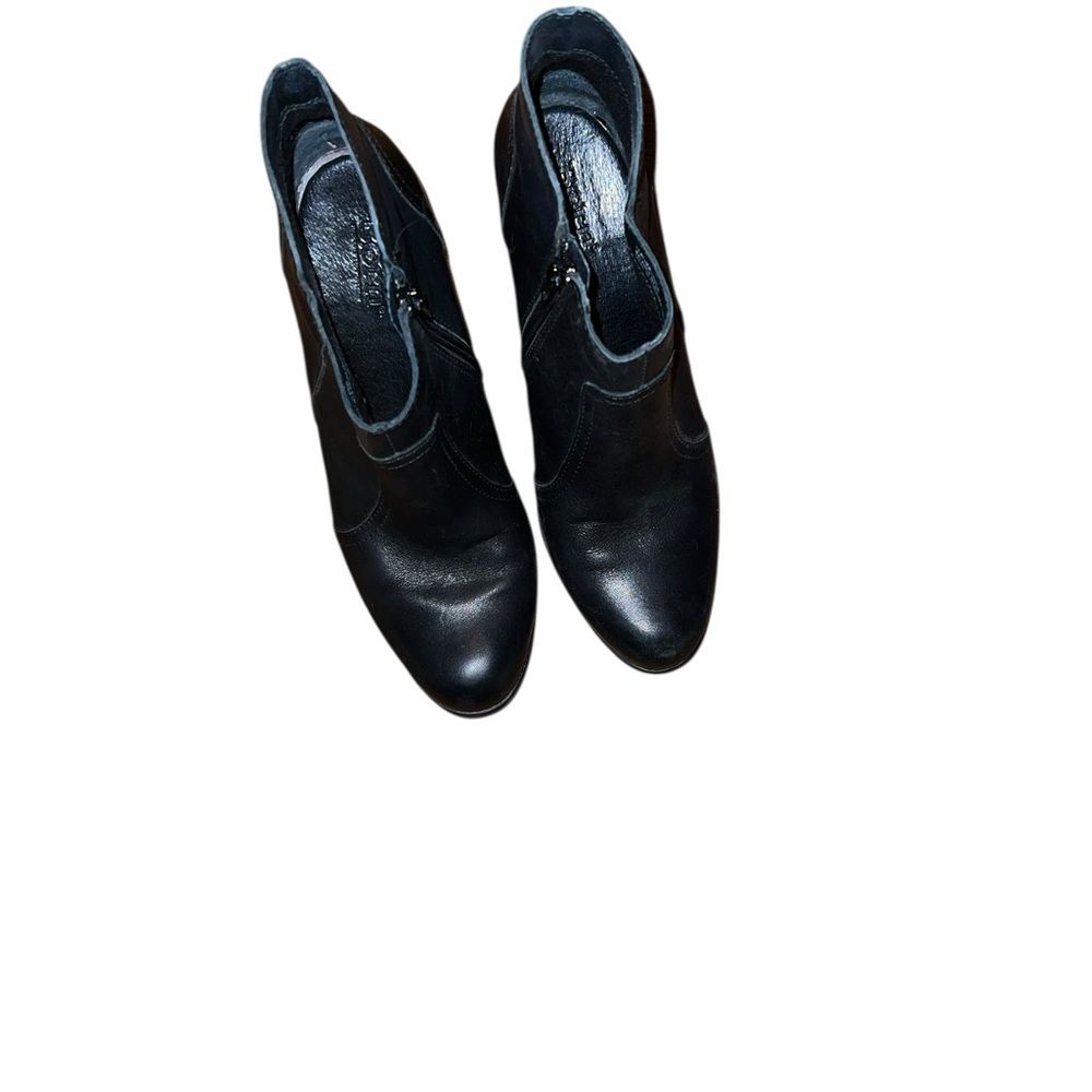 Born Black Leather Ankle Boots Size 8 M